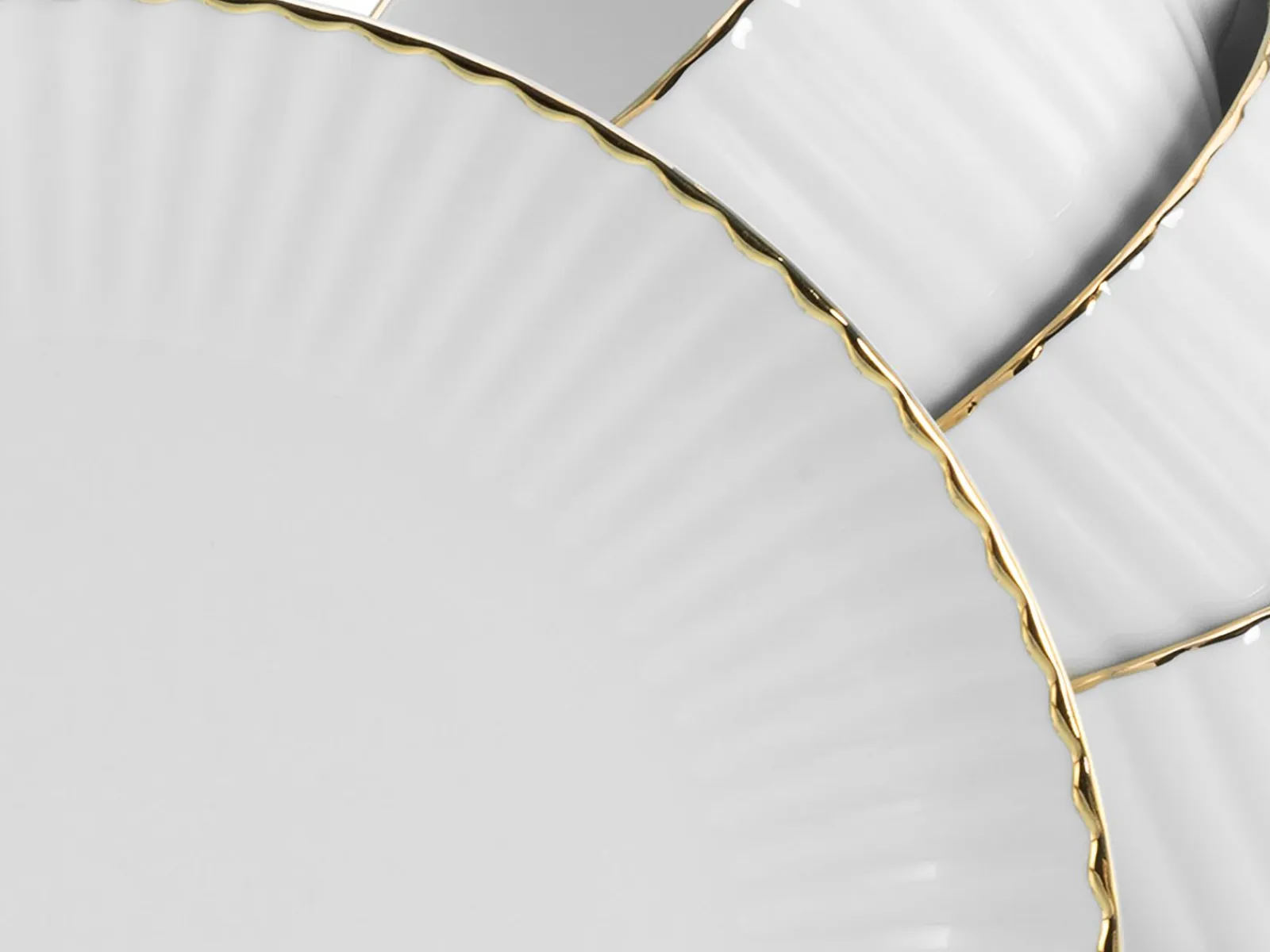 Creatable Geschirrset|Allegra - Kaffeeservice 18-tlg - Goldband