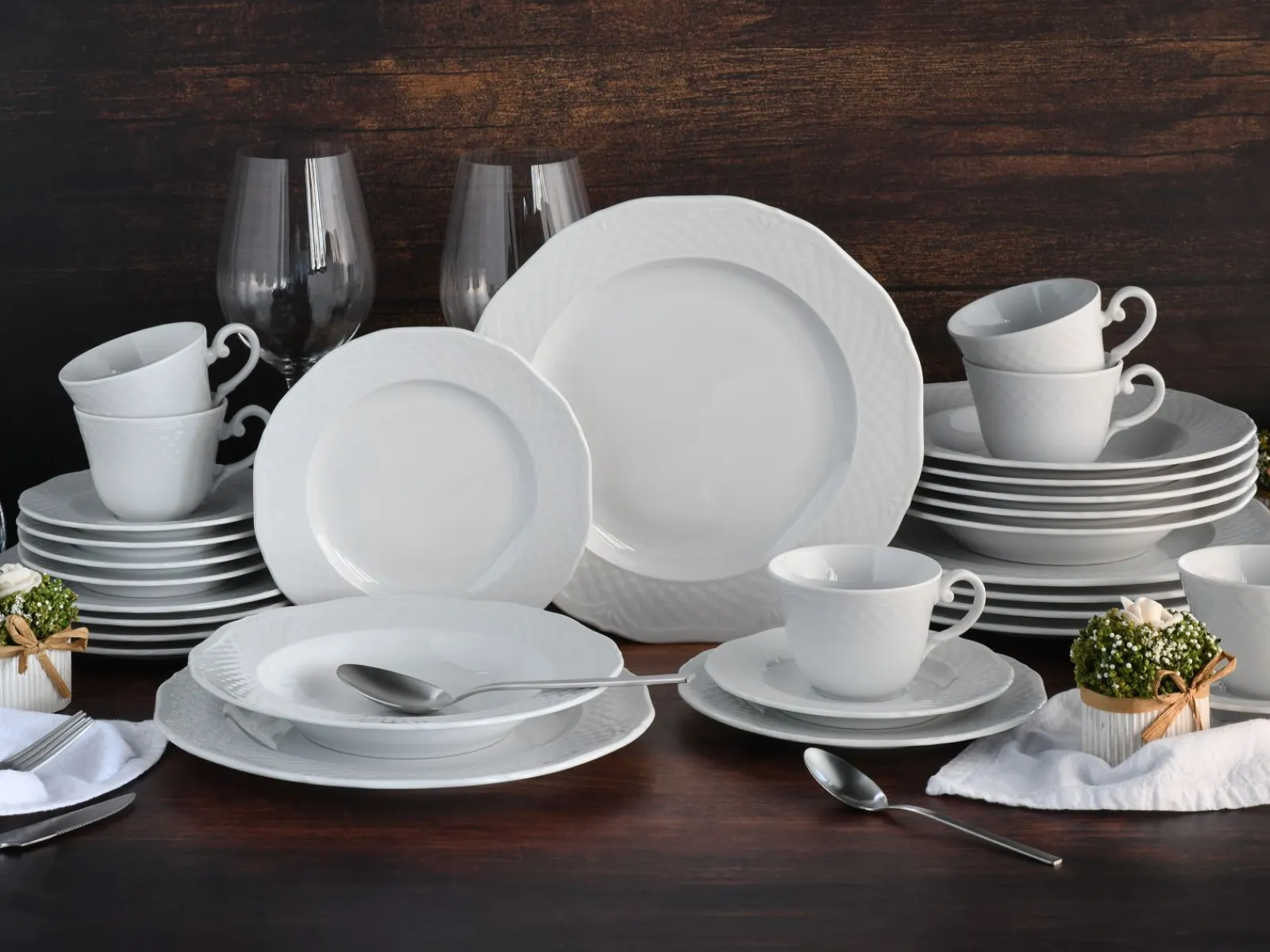 Creatable Geschirrset|Arianne - Kombiservice 30-tlg - Weiss