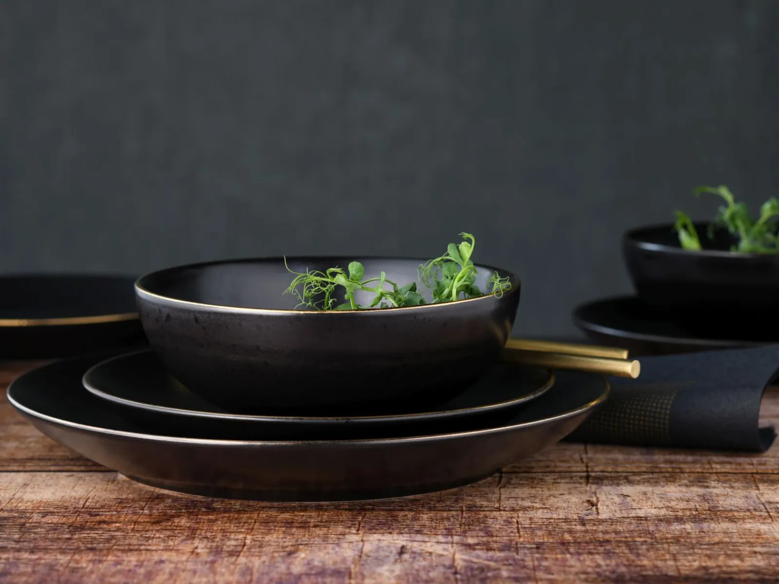 Creatable Geschirrset|Teller|Industrial Tellerset 12-tlg - Schwarz