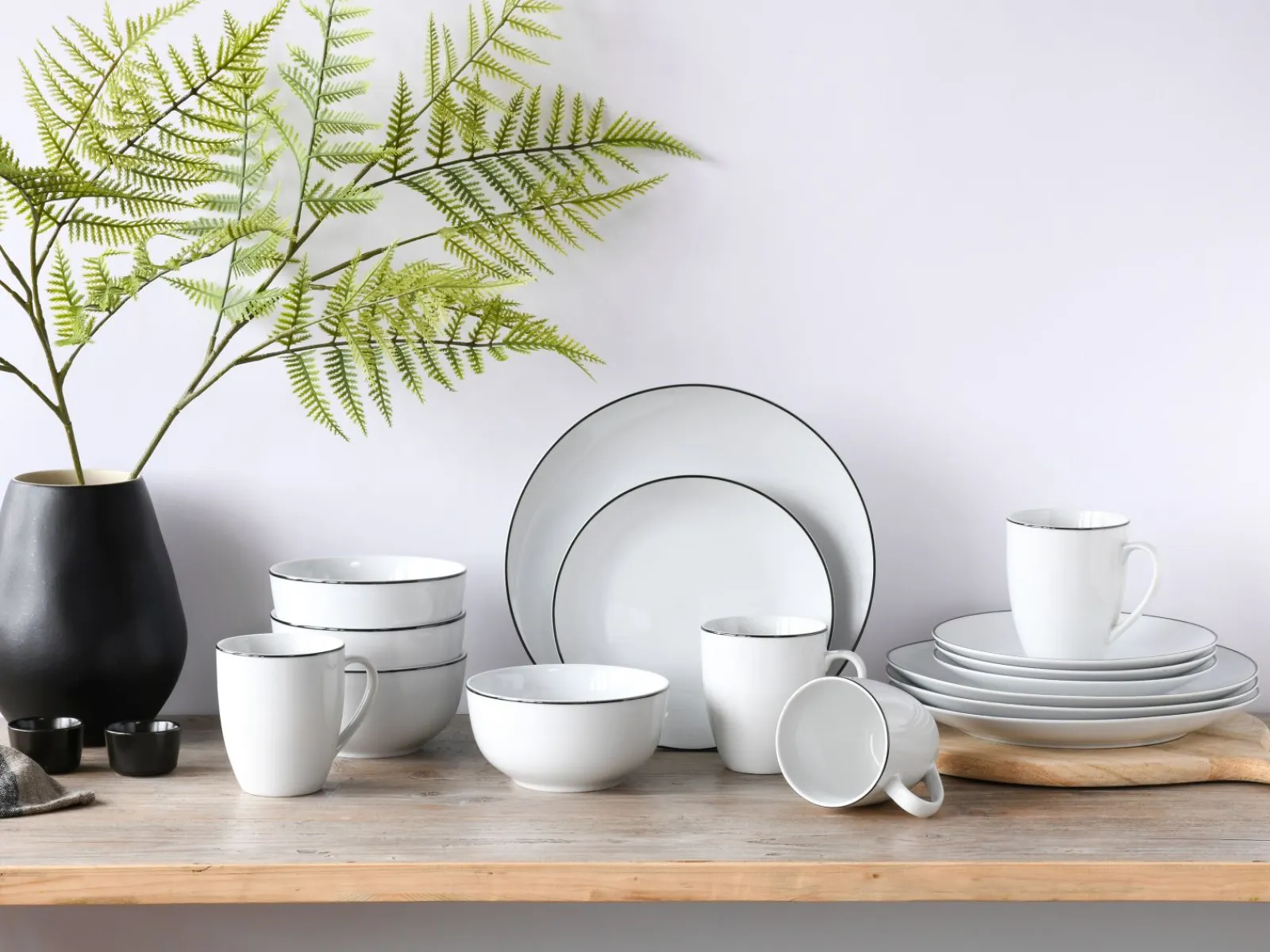 Creatable Geschirrset|Luna Black Line - Kombiservice 16-tlg, Luna - Kombiservice 16-tlg, Happy Birthday - Kombiservice 16-tlg - Happy Birthday