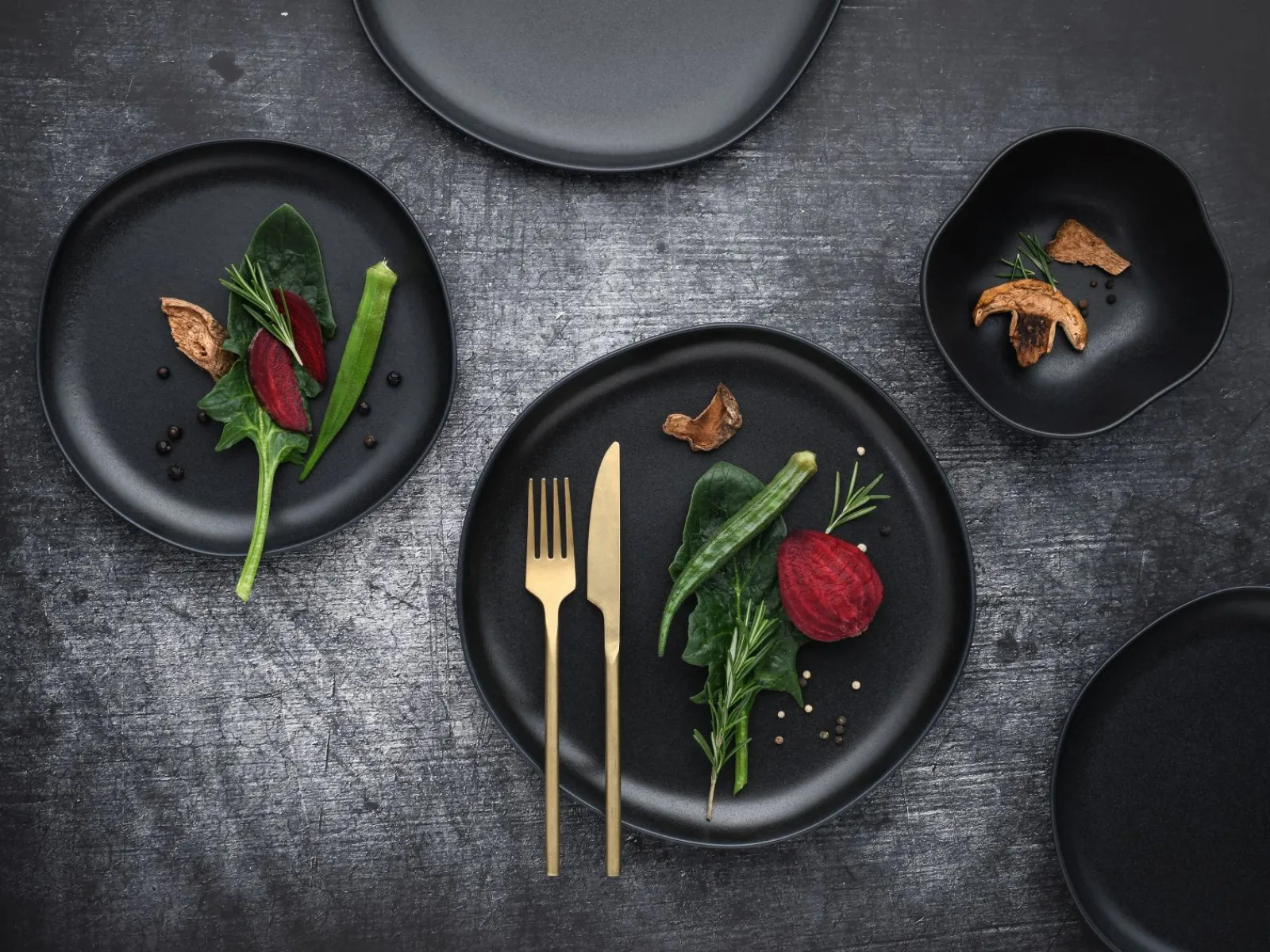 Creatable Geschirrset|Natura - Tellerset - Black