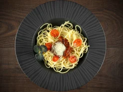 Creatable Pizza & Pasta|Geschirrset|Vesuvio - Pastateller 2-tlg - Schwarz